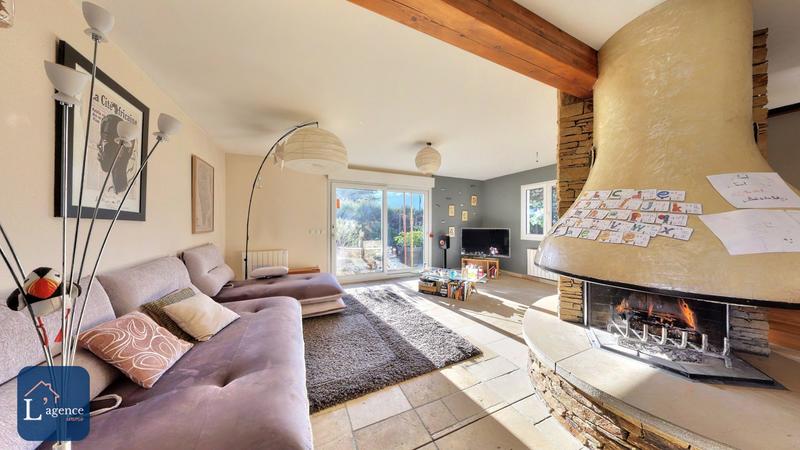 Maison - 224 m² - 5 pièces