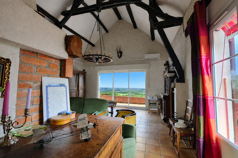 Maison - 150 m² - 6 pièces