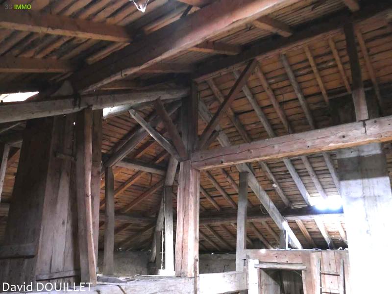 Maison - 225 m² - 9 pièces