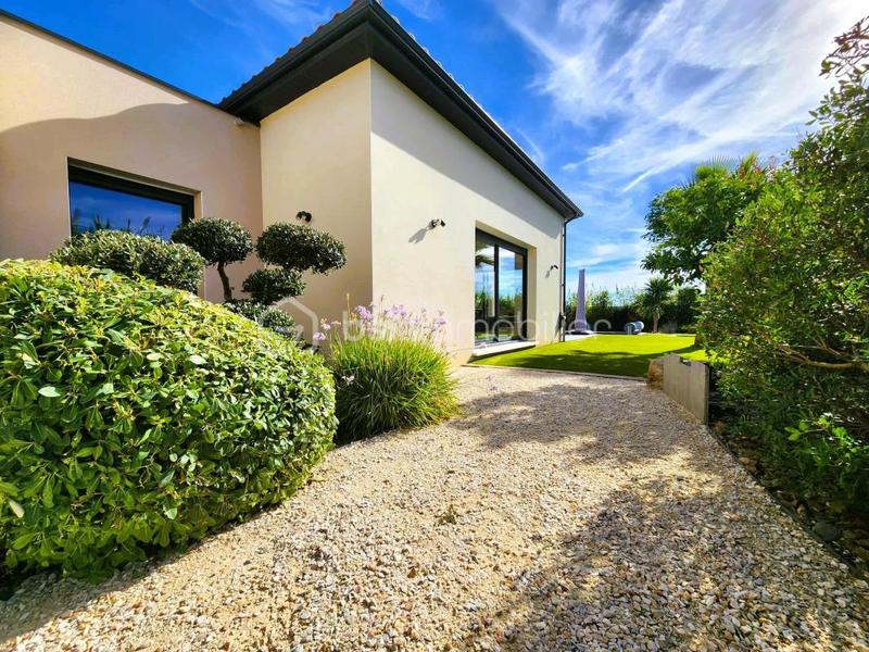 Villa - 134 m² - 4 pièces