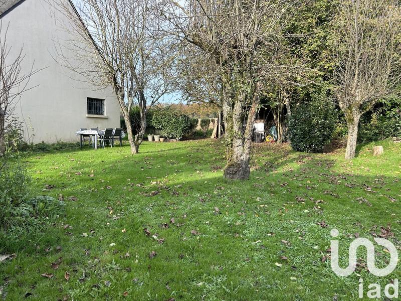 Maison - 245 m² - 9 pièces