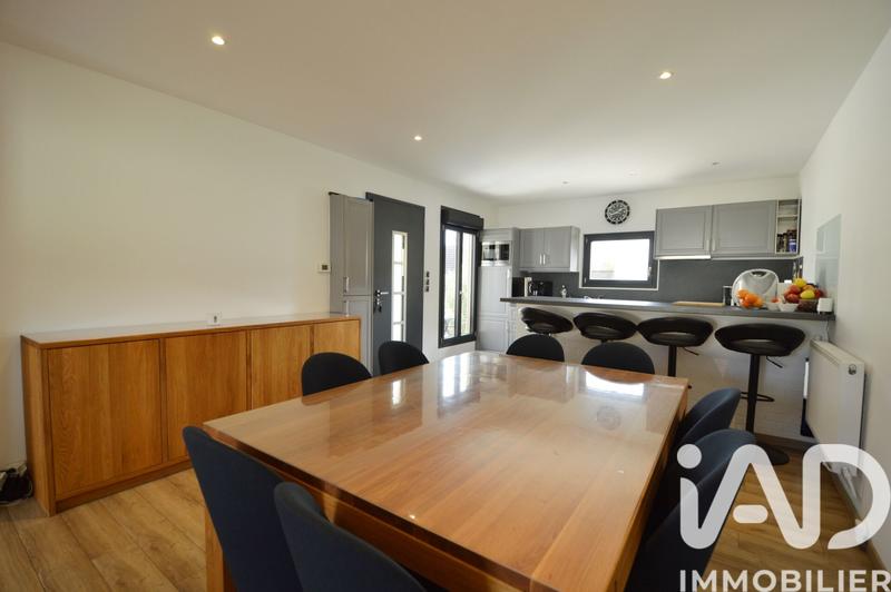 Maison - 148 m² - 6 pièces