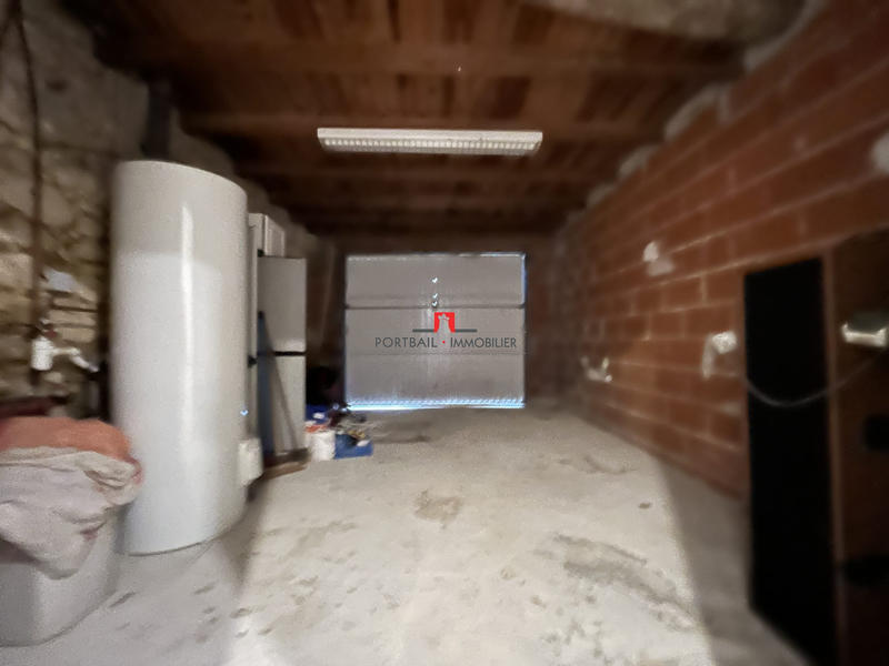 Maison ancienne - 186 m² - 6 pièces