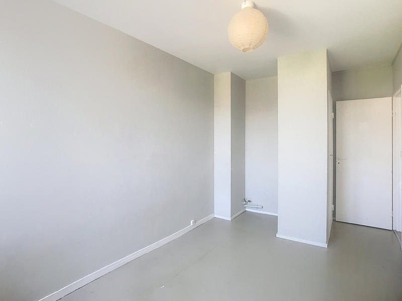 Appartement - 83 m² - 5 pièces