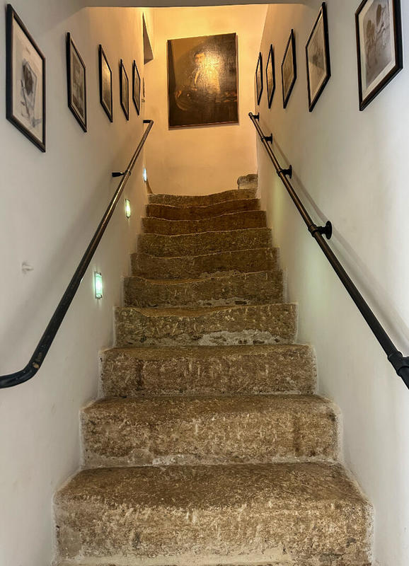 Maison - 270 m² - 10 pièces