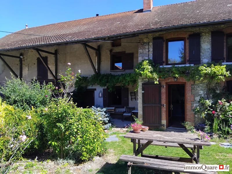 Maison ancienne - 120 m² - 6 pièces