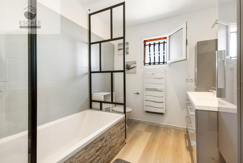 Maison - 133 m² - 6 pièces