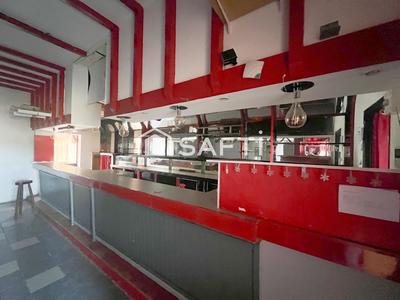 Local commercial - 225 m² - 1 pièce