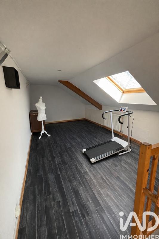 Maison - 91 m² - 5 pièces