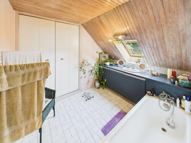 Maison - 336 m² - 12 pièces