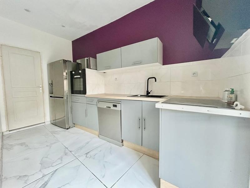 Villa - 96 m² - 5 pièces