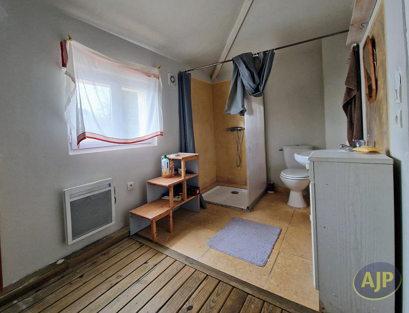 Maison - 146 m² - 6 pièces