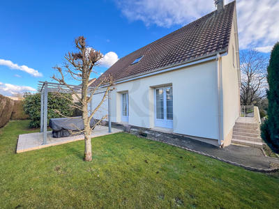 Maison - 135 m² - 6 pièces
