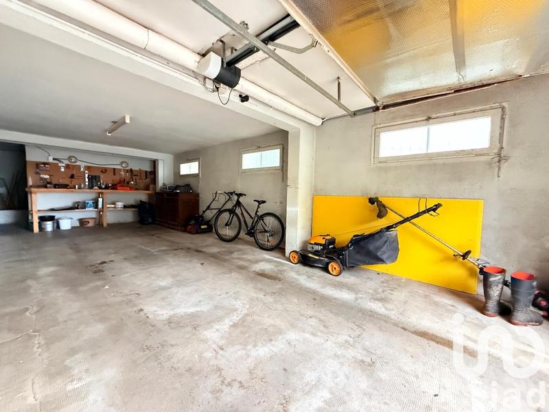 Maison - 141 m² - 8 pièces