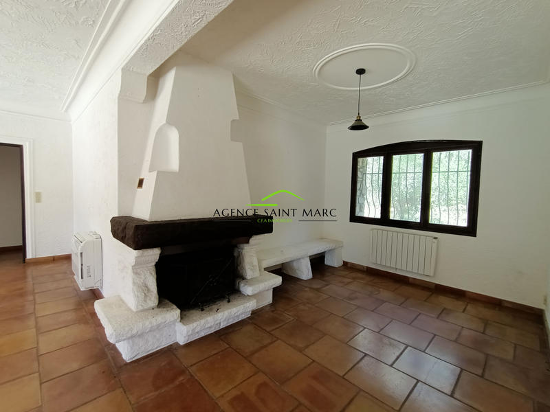 Propriété - 180 m² - 6 pièces