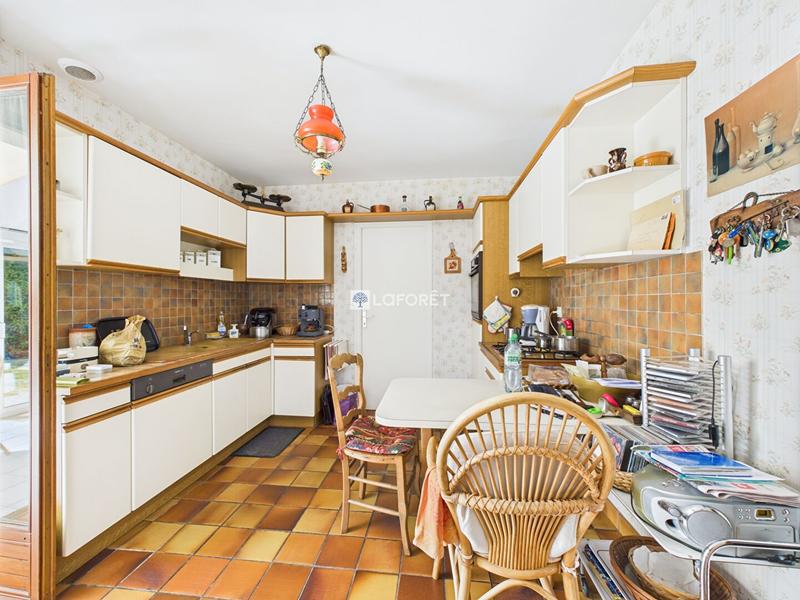 Maison traditionnelle - 125 m² - 6 pièces