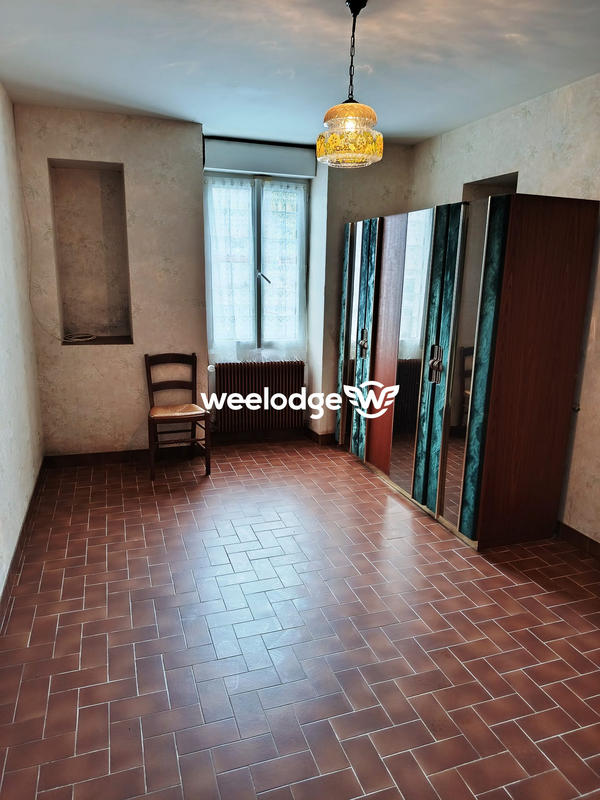 Maison ancienne - 258 m² - 6 pièces