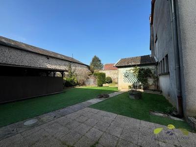 Immeuble - 910 m² - 25 pièces