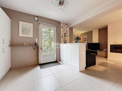 Maison - 138 m² - 7 pièces