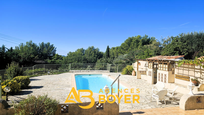 Maison - 82 m² - 4 pièces