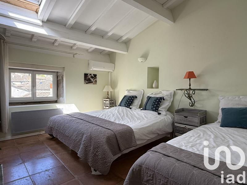 Maison - 322 m² - 11 pièces