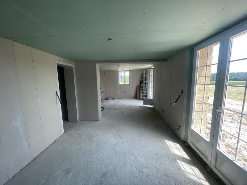 Maison - 266 m² - 7 pièces