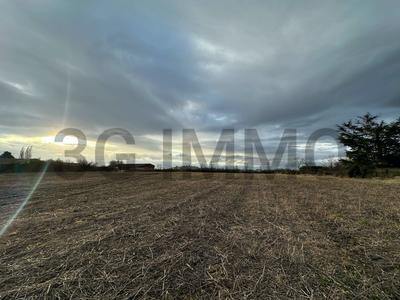 Terrain constructible - 1 093 m²