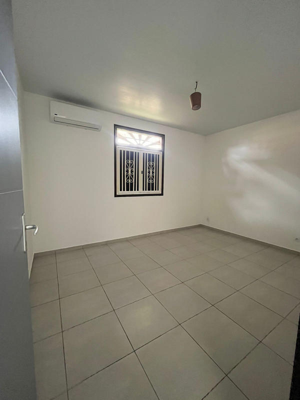 Maison - 101 m² - 4 pièces