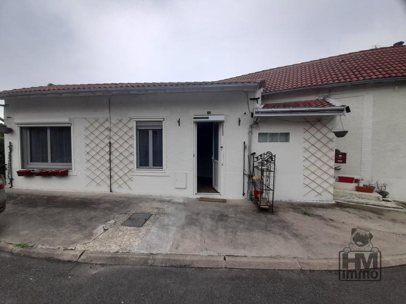 Maison en pierre - 95 m² - 6 pièces