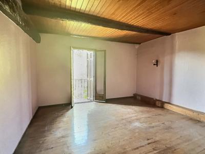 Maison - 214 m² - 8 pièces