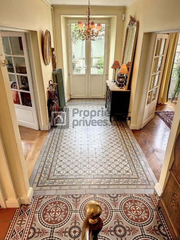 Propriété - 266 m² - 11 pièces