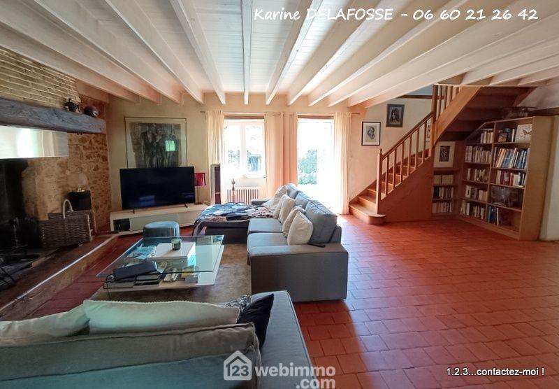 Maison de village - 219 m² - 7 pièces