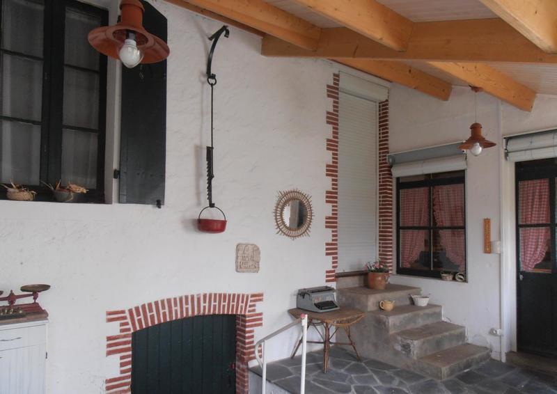 Maison - 1 m² - 5 pièces