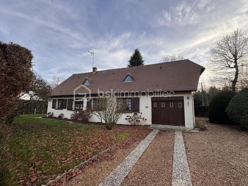 Maison traditionnelle - 140 m² - 5 pièces