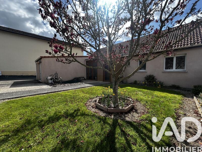 Maison - 103 m² - 5 pièces