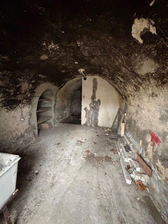 Immeuble - 200 m² - 4 pièces