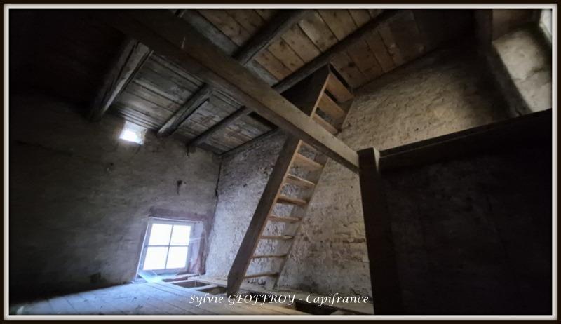 Immeuble - 108 m² - 6 pièces