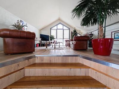 Maison - 170 m² - 7 pièces