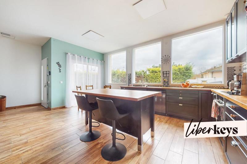 Maison - 128 m² - 5 pièces