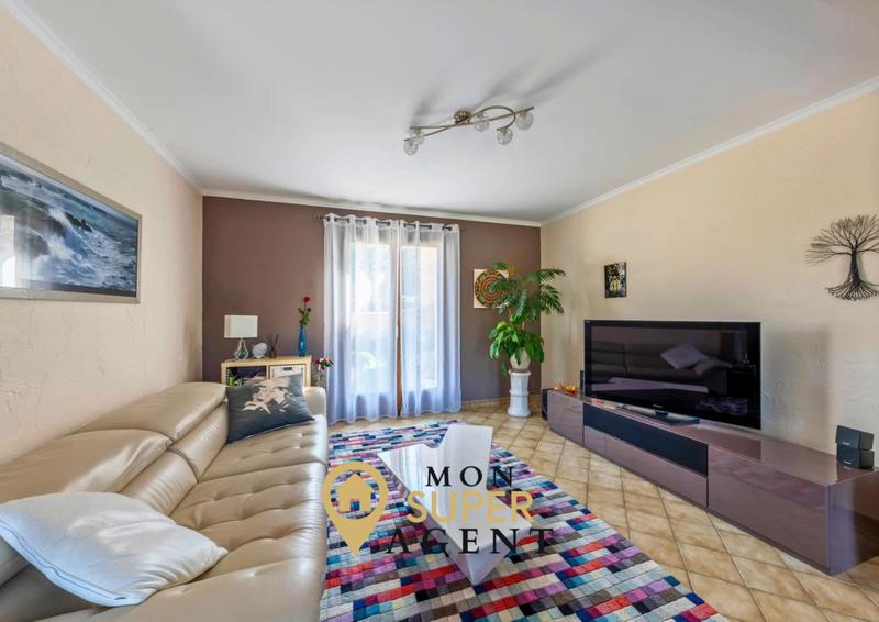 Château - 105 m² - 5 pièces