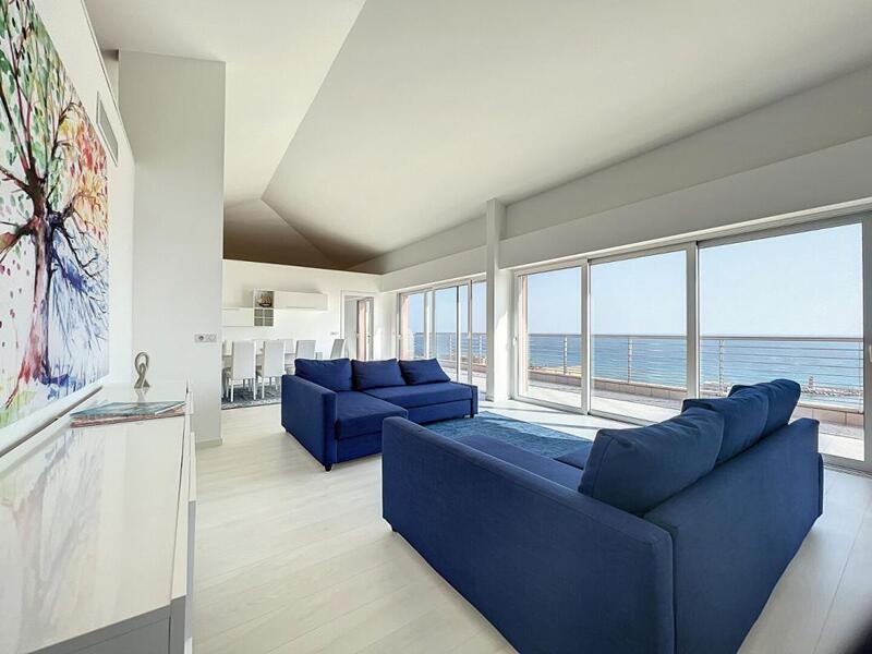 Appartement - 134 m² - 4 pièces