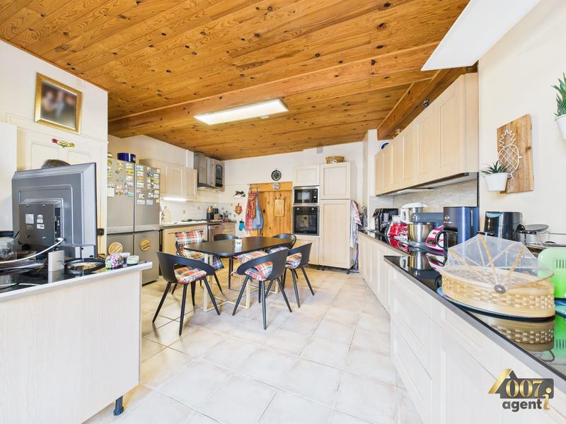 Maison - 112 m² - 4 pièces