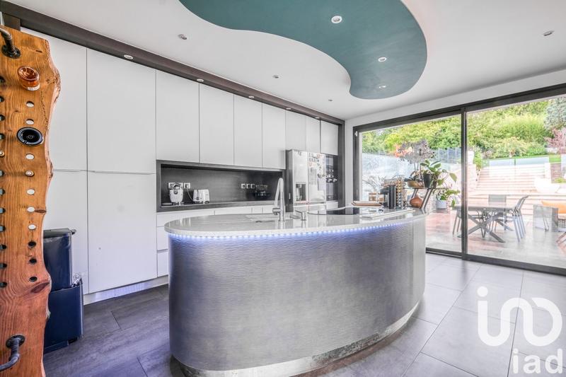 Maison de maîtres - 205 m² - 7 pièces