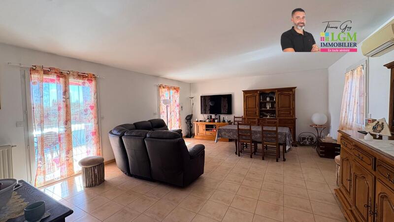 Villa - 115 m² - 4 pièces