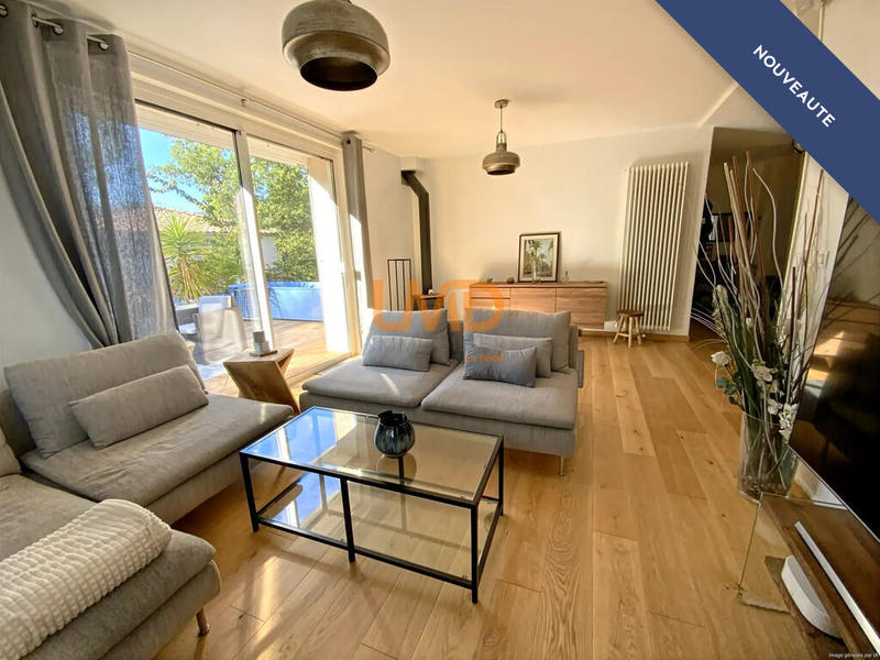 Villa - 223 m² - 9 pièces