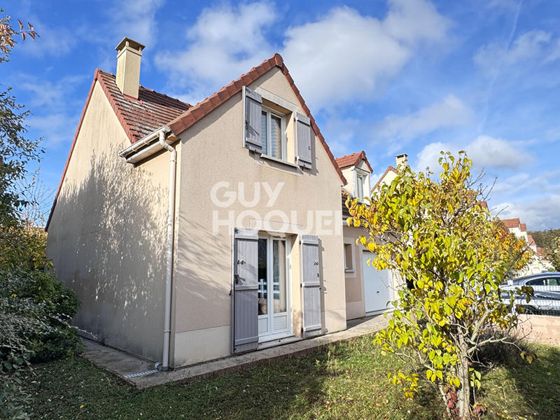 Maison - 95 m² - 5 pièces