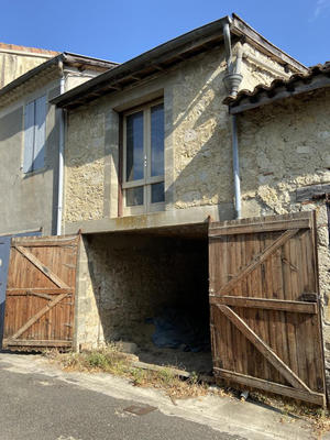 Parking / Garage - 180 m²