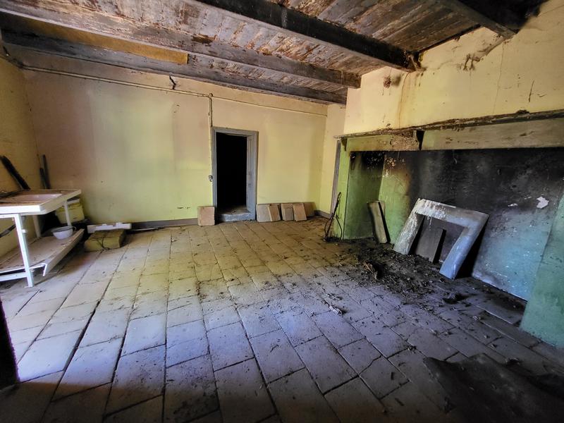 Corps de ferme - 80 m² - 4 pièces