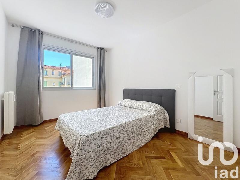 Appartement - 80 m² - 3 pièces