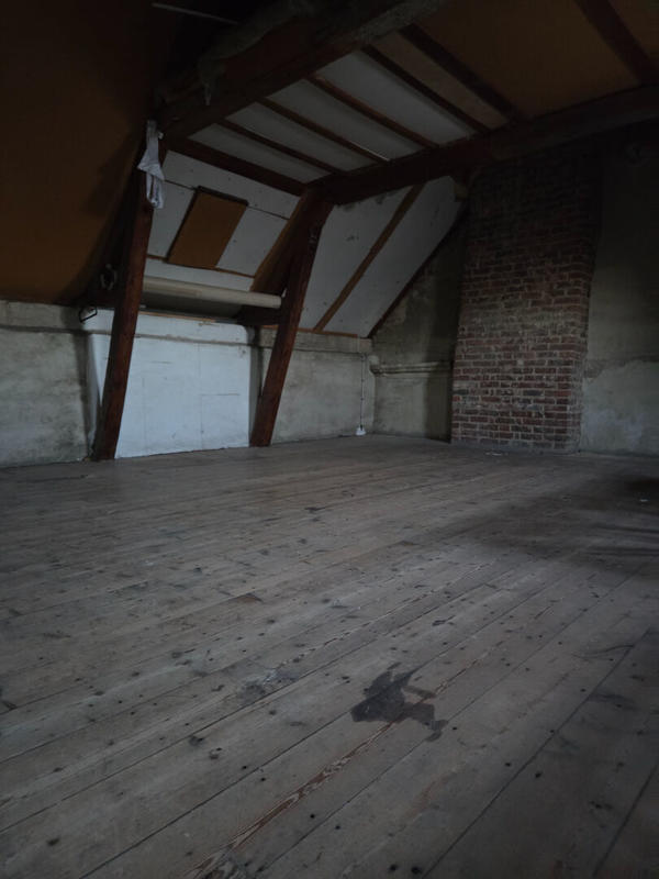 Maison - 98 m² - 5 pièces